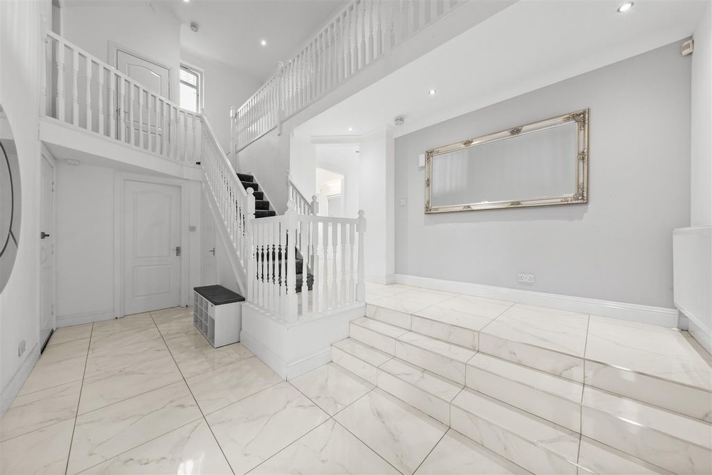 Property photo 3 of 44 Dsc00196.Jpg