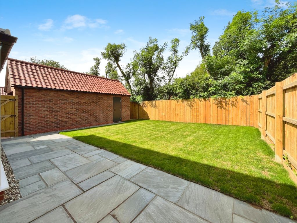 Property photo 3 of 9 3709526
