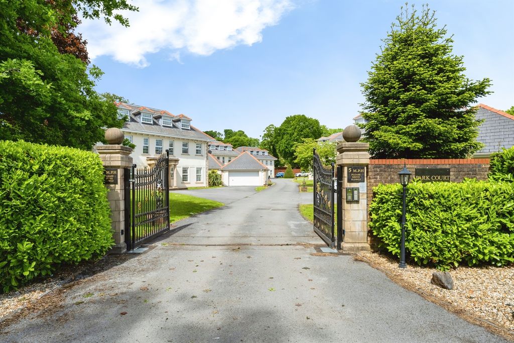 Additional image 38 of 5 bed detached house for saleCwrt Ty Gwyn, Llangennech, Llanelli SA14