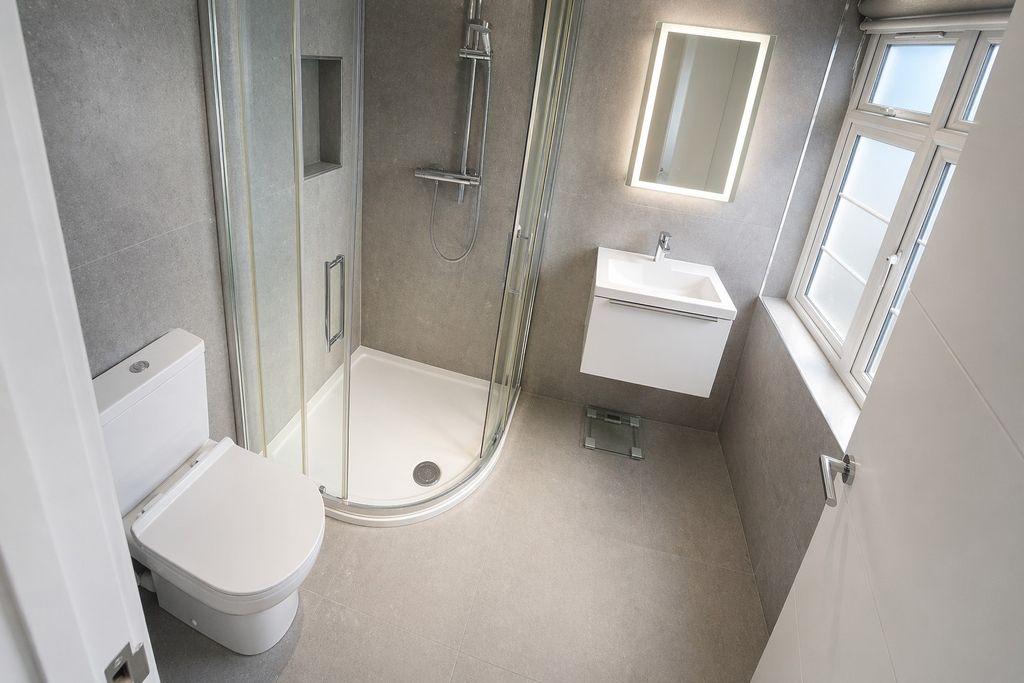 Property photo 3 of 4 Photo 2