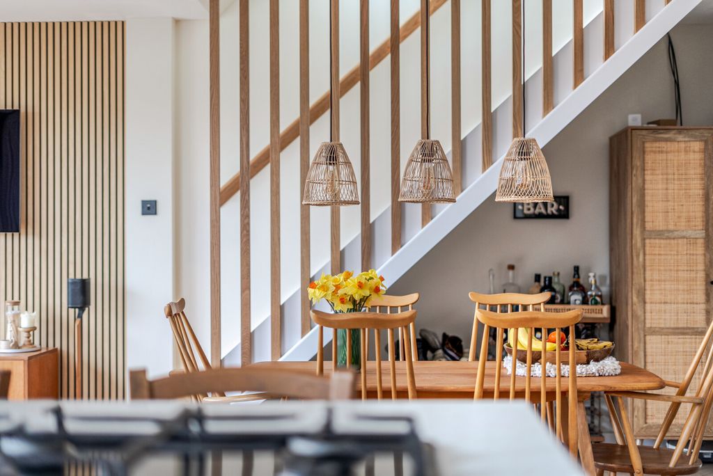 Property photo 3 of 22 Picture 3