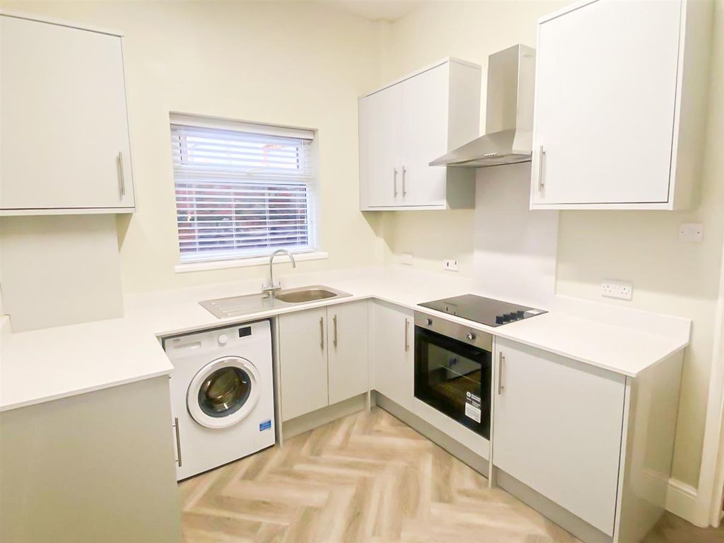 Property photo 3 of 13 4B545c82-21F3-4Fbc-9E1B-E9B710541E66 2.Jpg