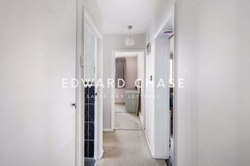 Property photo 2 of 19 Photo 8