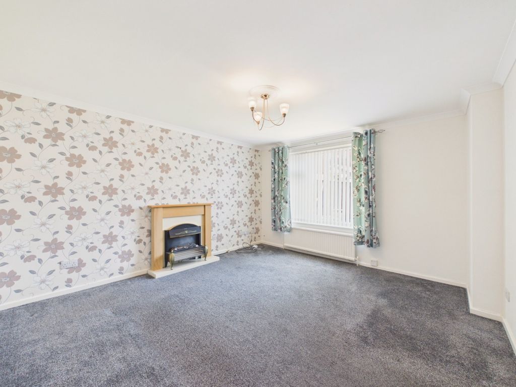 Property photo 3 of 13 5190974