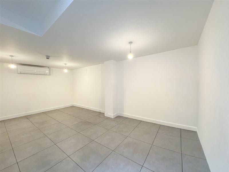 Property photo 3 of 5 3