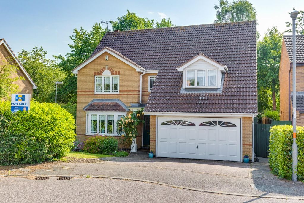 Property photo 1 of 28