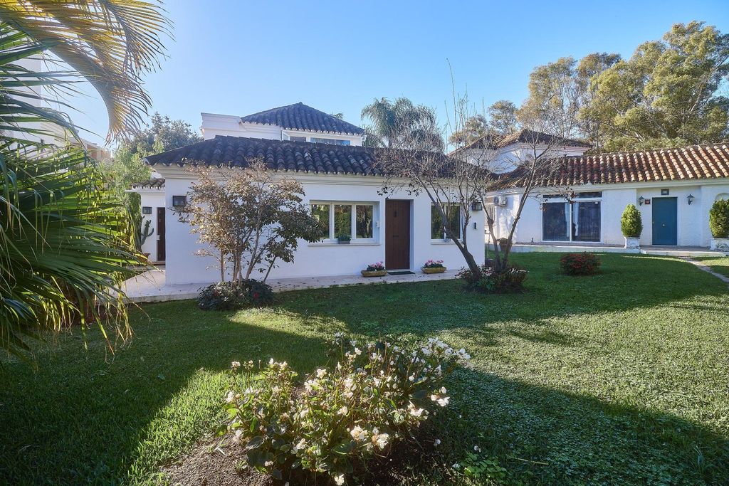 Property photo 3 of 81