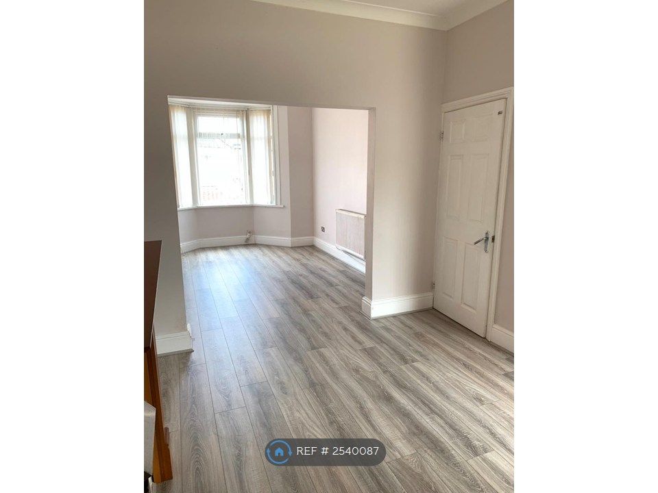 Property photo 3 of 16 Dining Room 3.56m x 3m