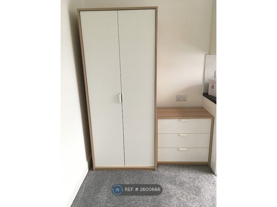 Property photo 3 of 4 Wardrobe And Chest Of Draws