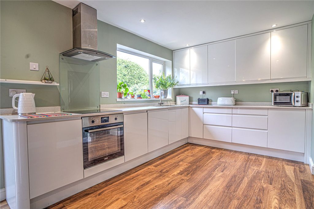 Property photo 3 of 16 Picture No. 03