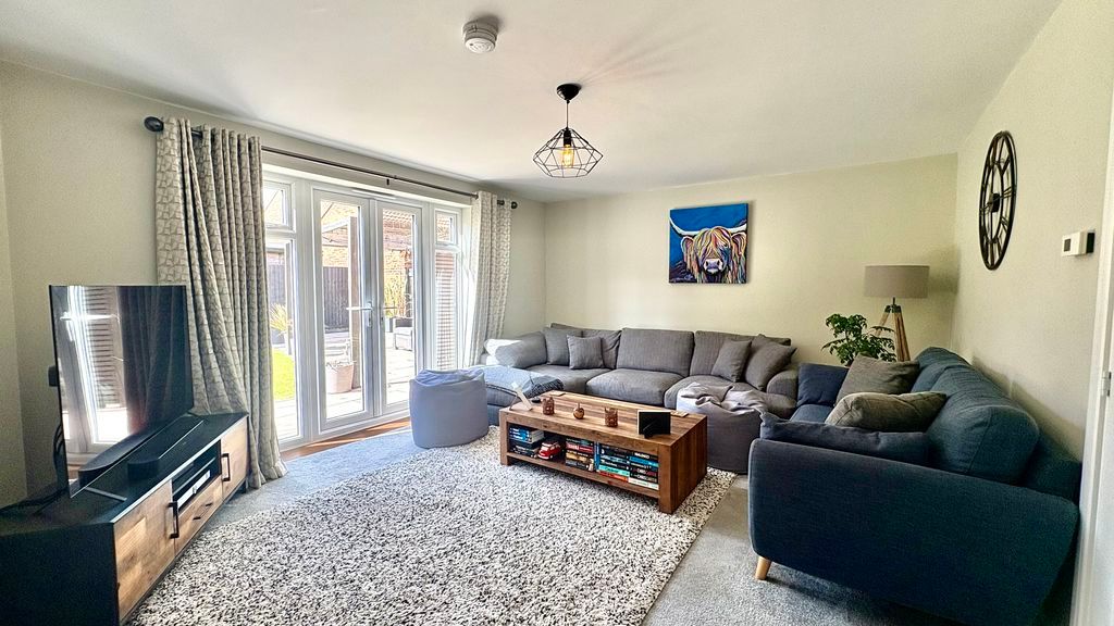 Property photo 2 of 22 Photo 13