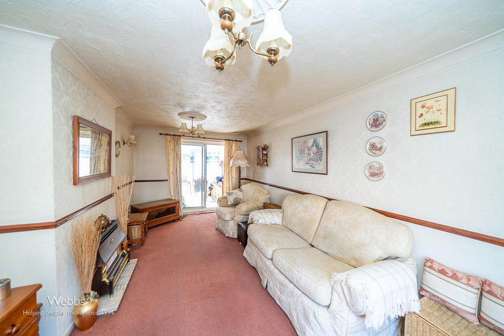 Property photo 2 of 22 Â© Webbs Estate Agents Â© (3 Of 103).Jpg