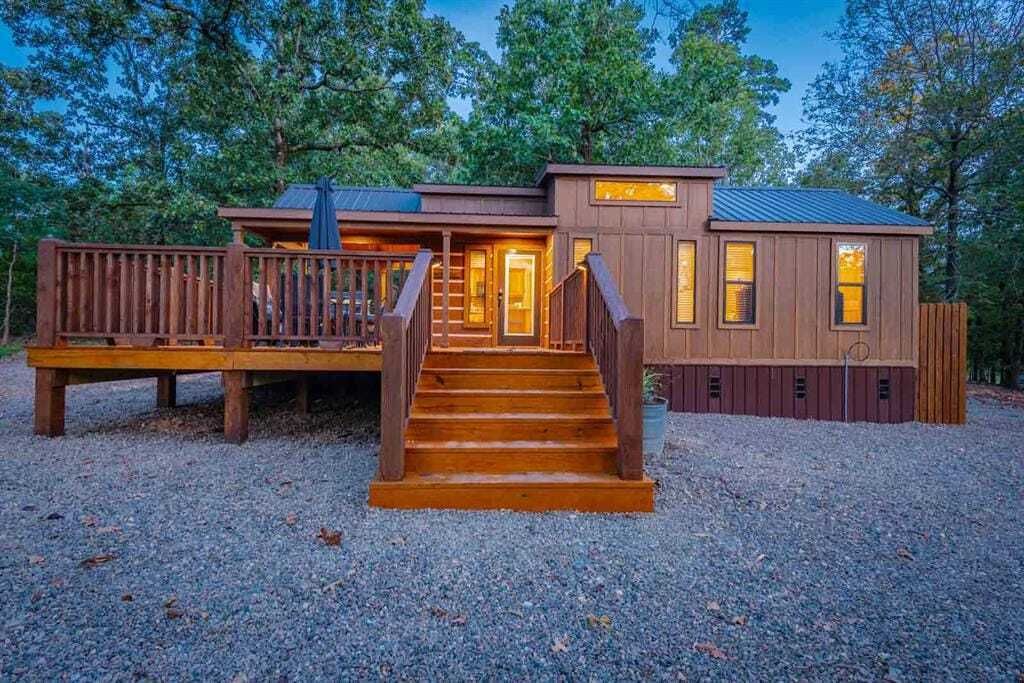 Property photo 1 of 31