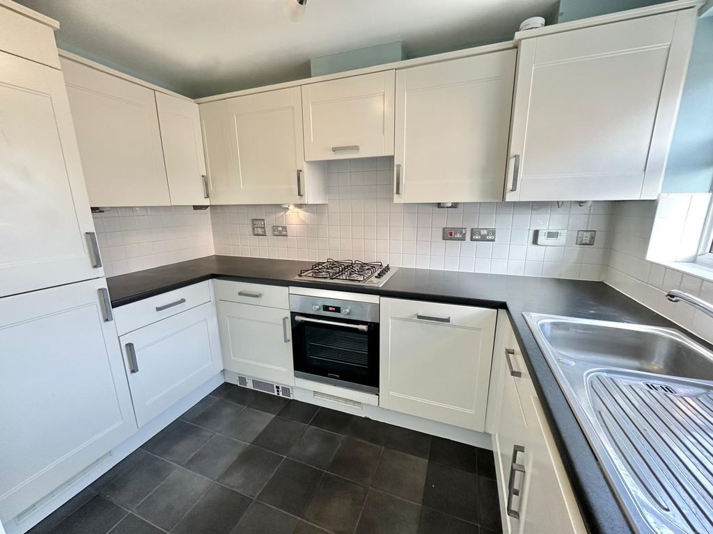 Property photo 3 of 12 Img-20251125-Wa0007