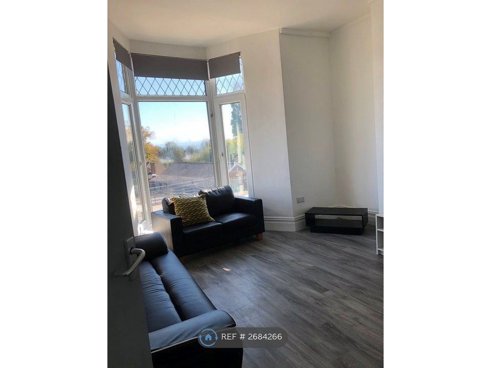 Property photo 2 of 21