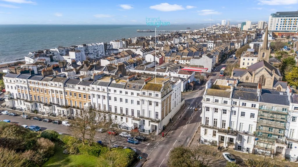Additional image 52 of 3 bed flat for saleSussex Square, Brighton, East Sussex BN2