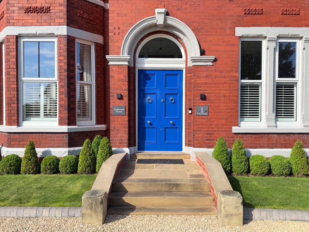 Property photo 3 of 53 5314873