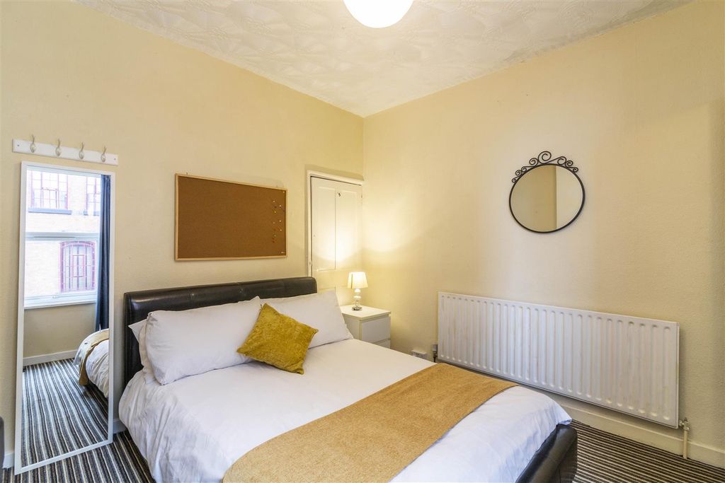 Property photo 2 of 21 8 Portland Pics 3.Jpg