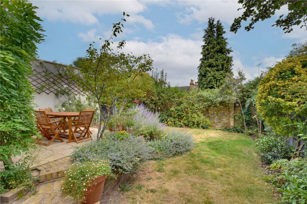Property photo 3 of 26 Picture No. 38