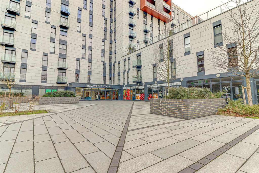 Property photo 1 of 12 Front