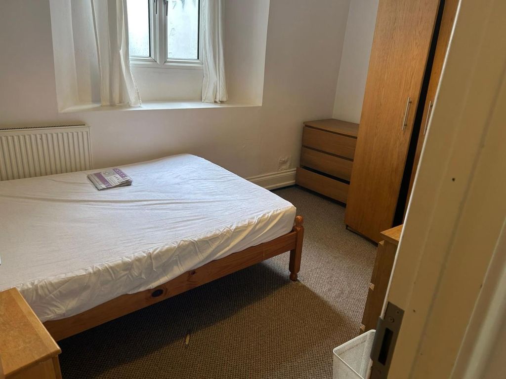 Property photo 3 of 5 Afbaa3d8-8A16-4035-9Fb9-A46E290617De.Jpg