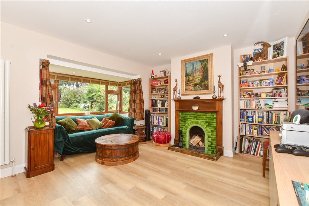 Property photo 2 of 20 Lounge/Dining Area