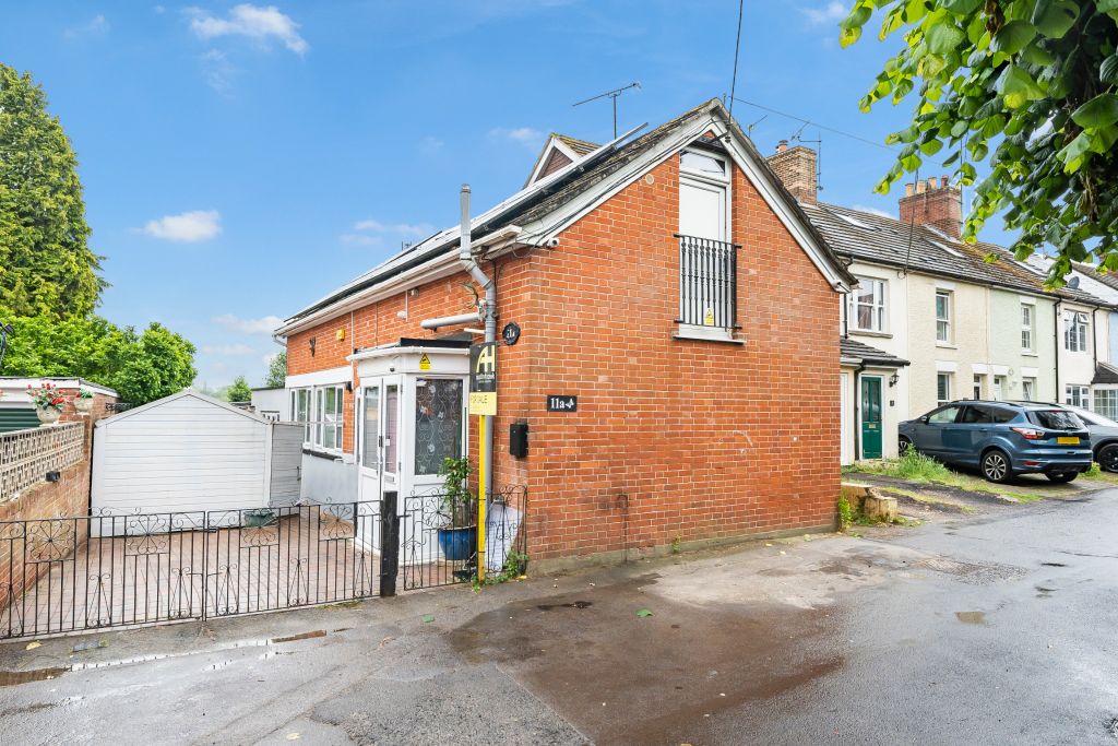 Property photo 1 of 21