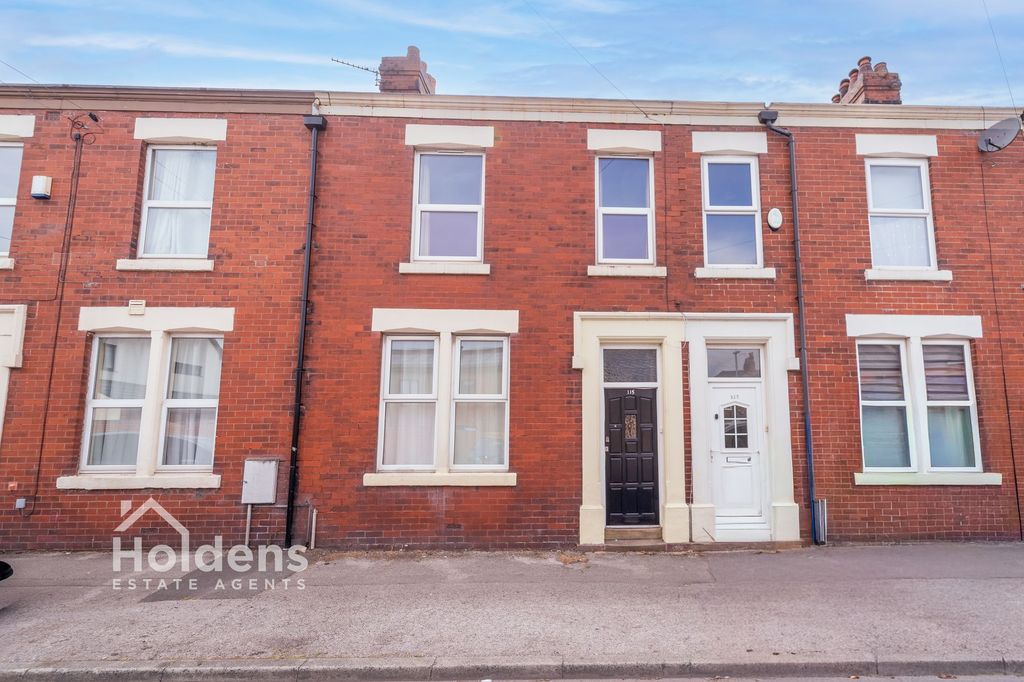 Property photo 1 of 13