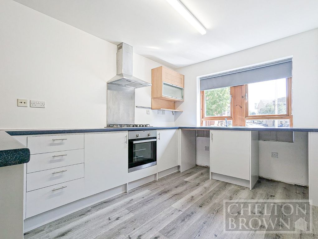 Property photo 2 of 34 Kitchen