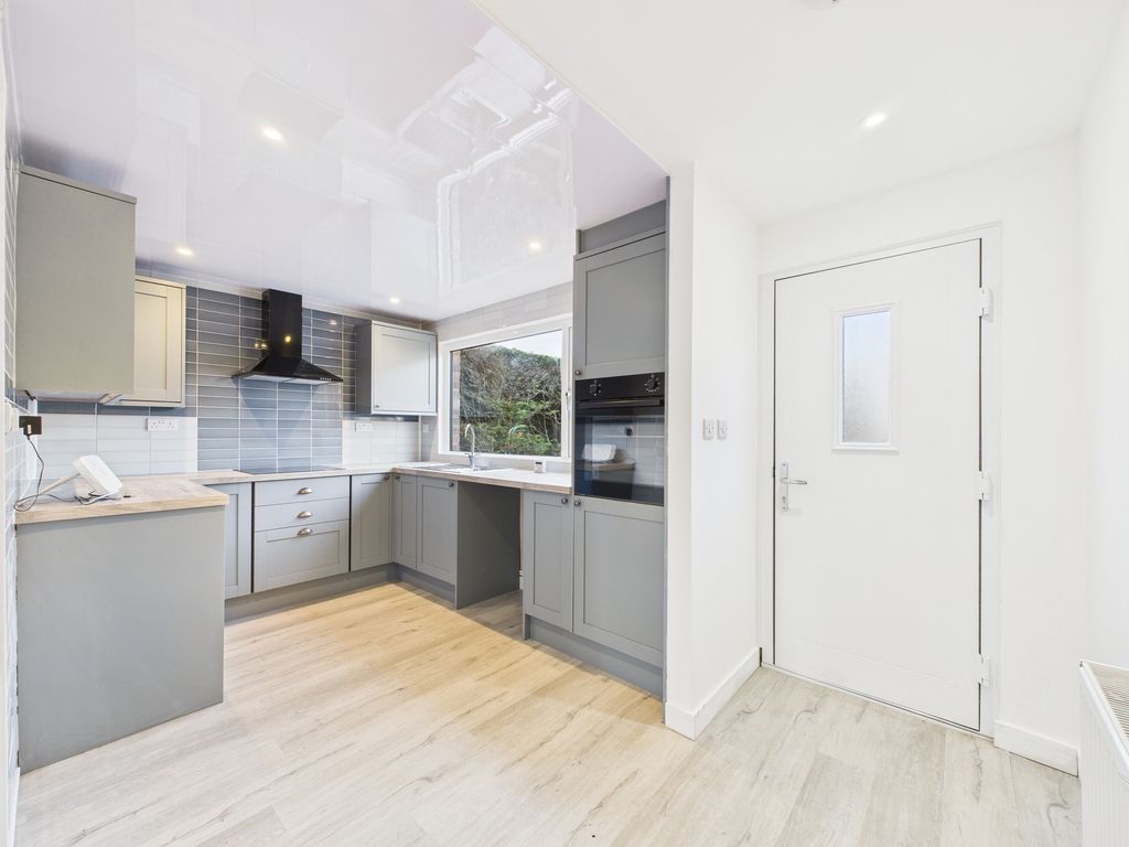 Property photo 2 of 19 Reception And Kitchen