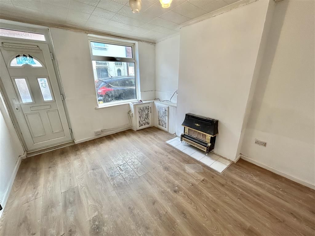 Property photo 1 of 11 Image
