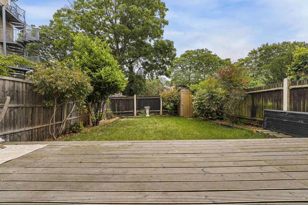 Property photo 1 of 13 Dsc02765