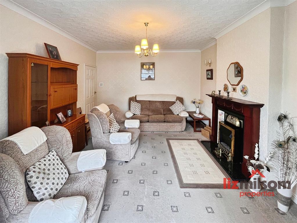 Property photo 3 of 24 675B1E99-Img_8442.Jpg
