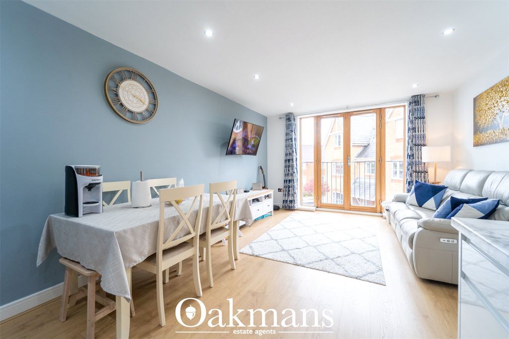 Property photo 3 of 17 Picture No. 19