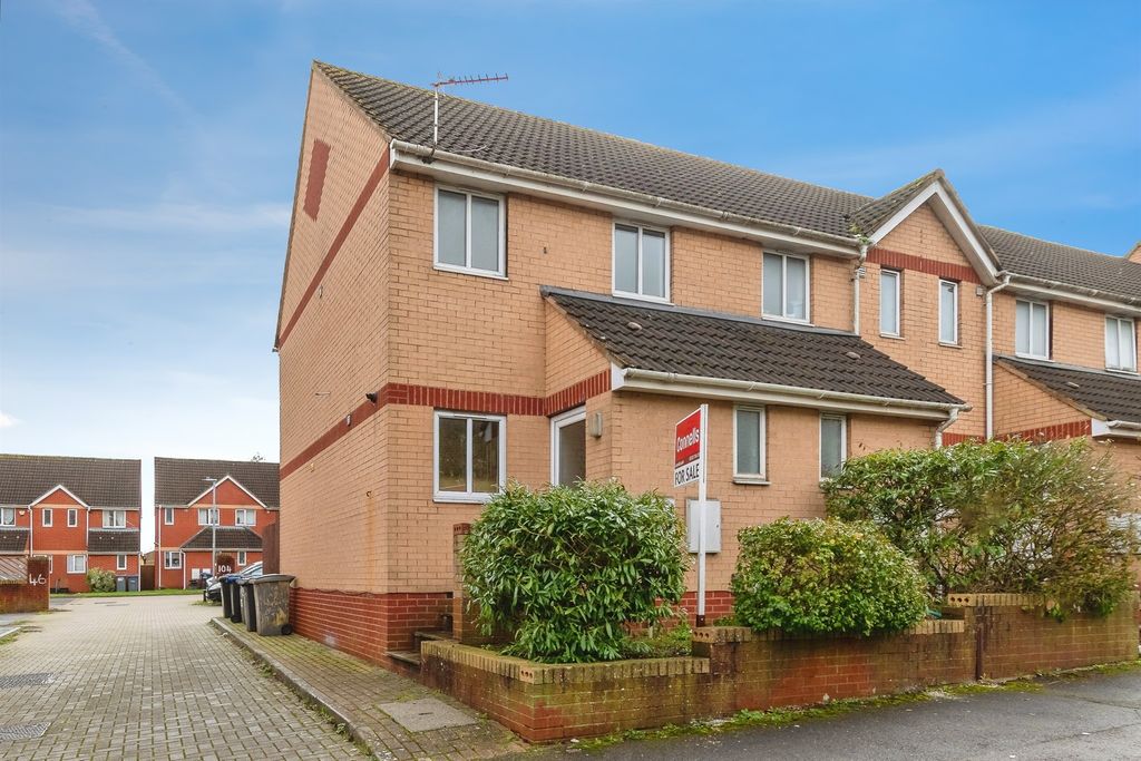 Property photo 1 of 21