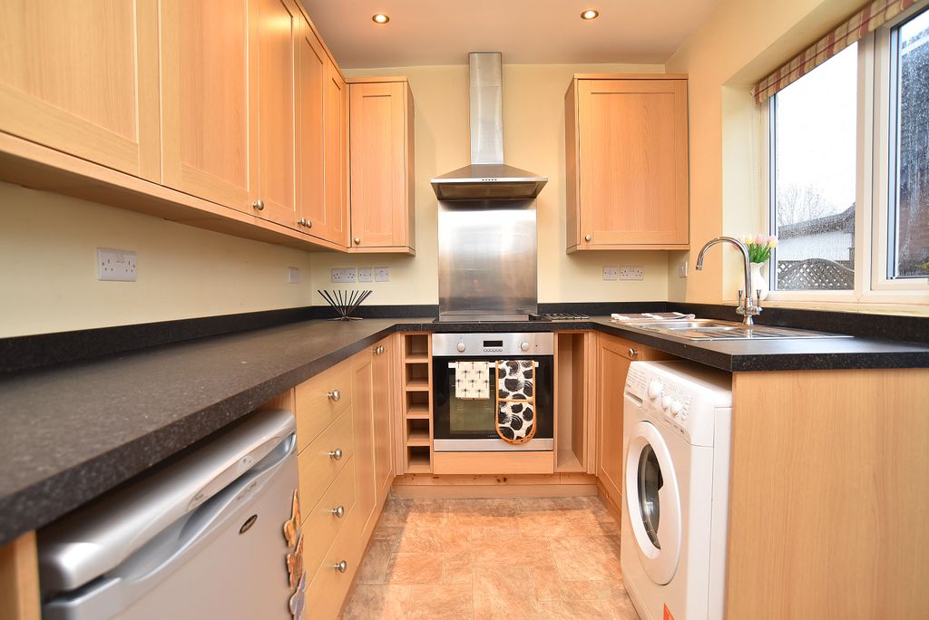 Property photo 3 of 13 3