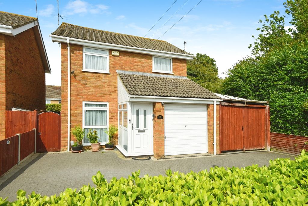 Property photo 1 of 16