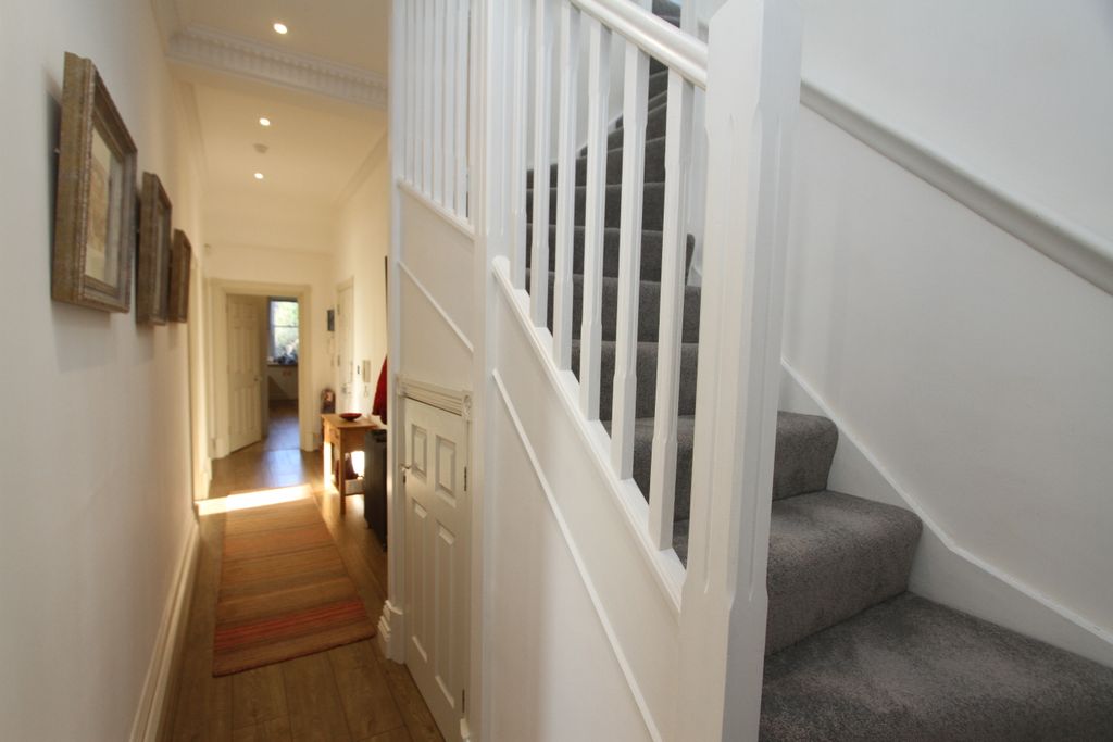 Additional image 7 of 5 bed flat for saleGaudick Road, Eastbourne BN20