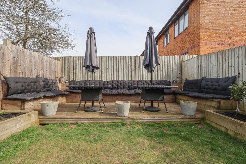 Property photo 3 of 14