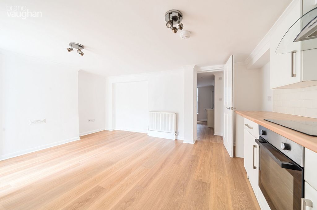 Property photo 2 of 10 Open Plan Living