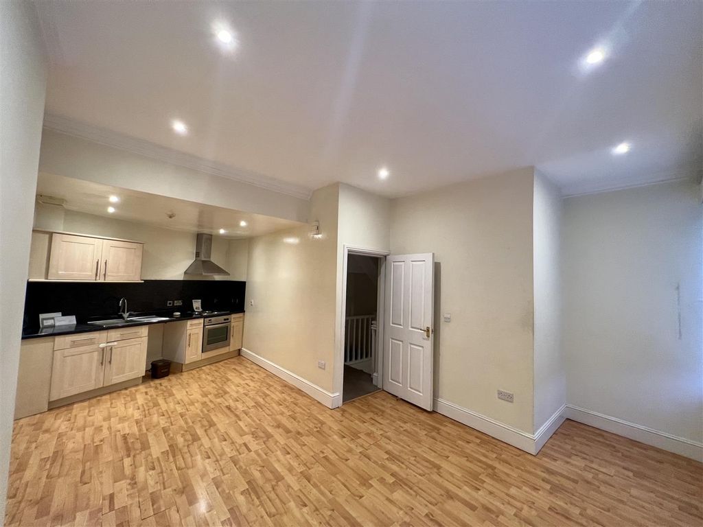 Property photo 3 of 6 Image00004.Jpeg