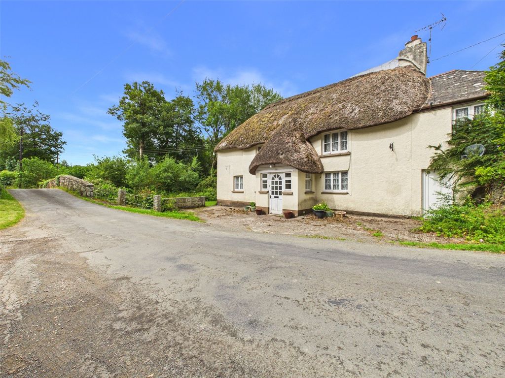 Property photo 1 of 32 Picture No. 28