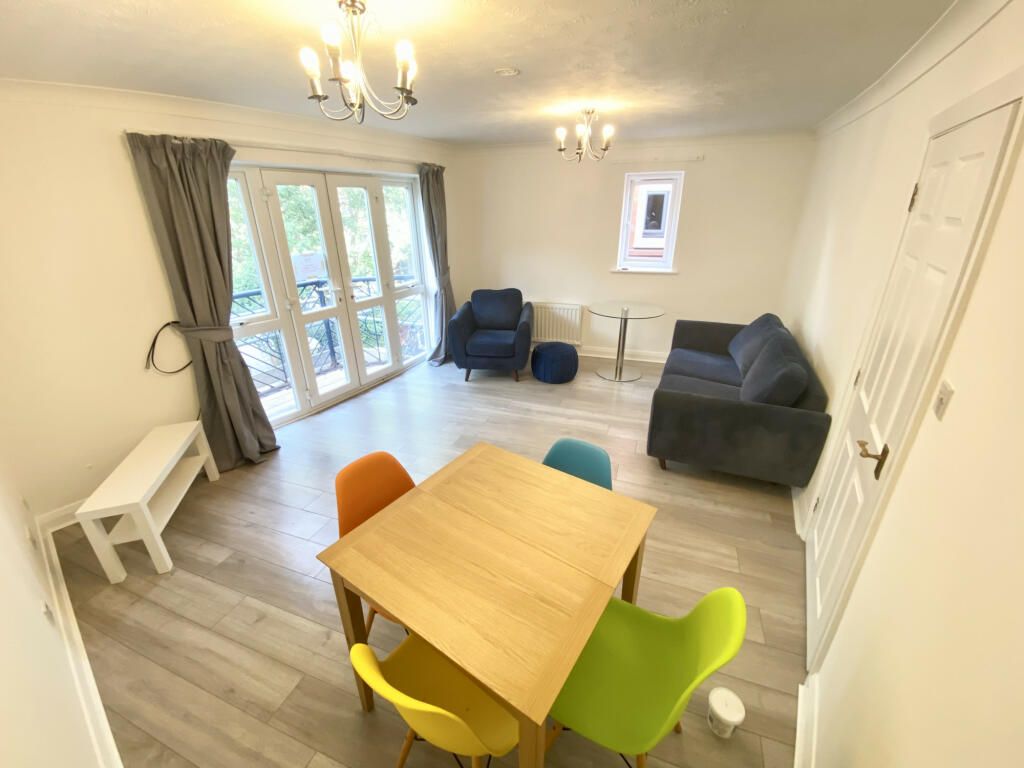 Property photo 3 of 19