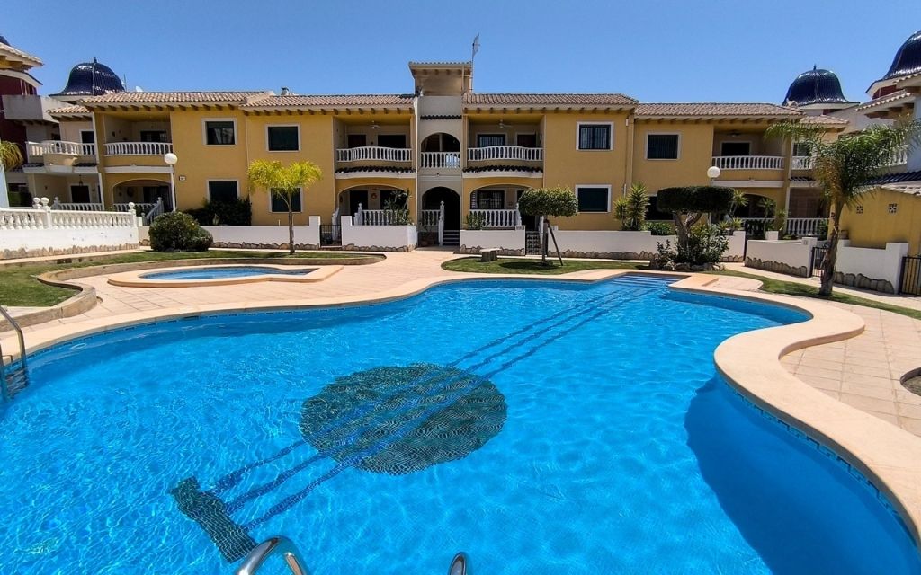Property photo 1 of 19