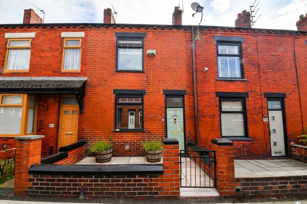 Property photo 1 of 16