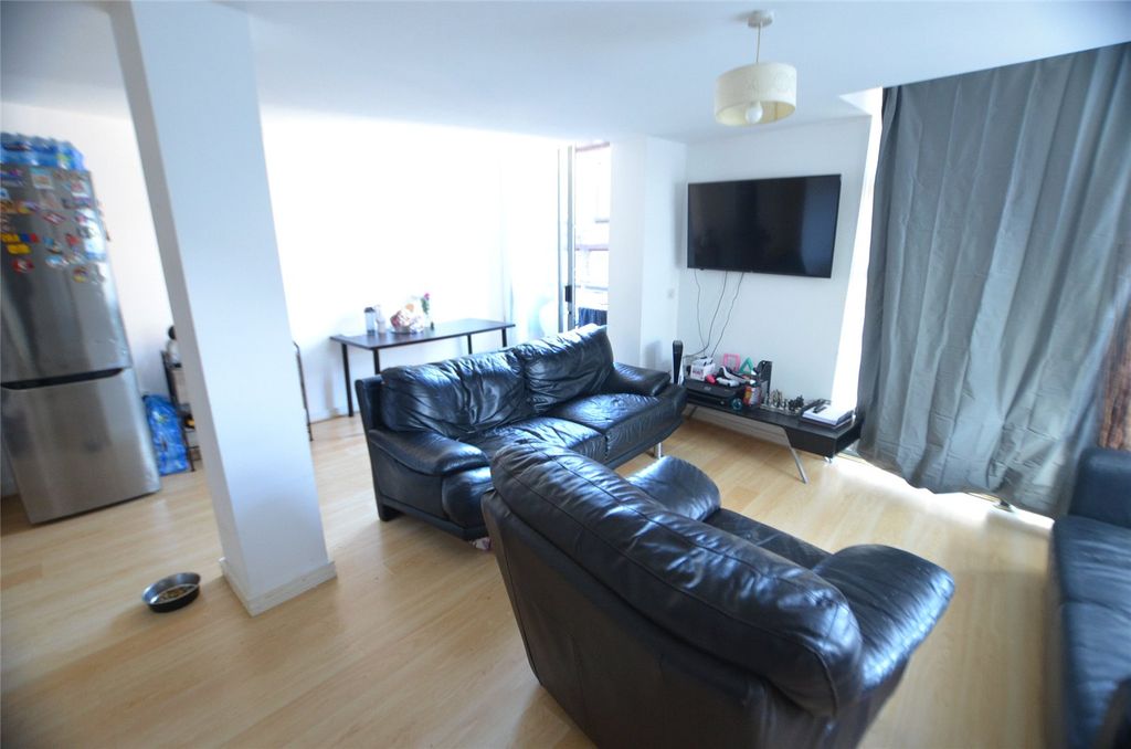 Property photo 2 of 6 Picture No. 06