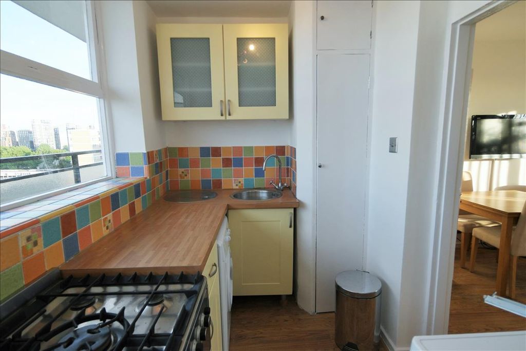 Property photo 2 of 4