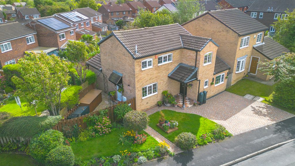 Property photo 1 of 23 Front