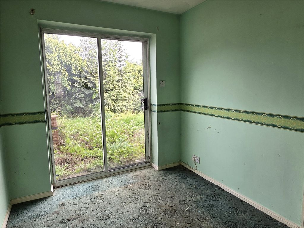 Property photo 3 of 10 Picture No. 06