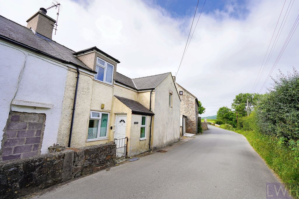 Property photo 1 of 17 1